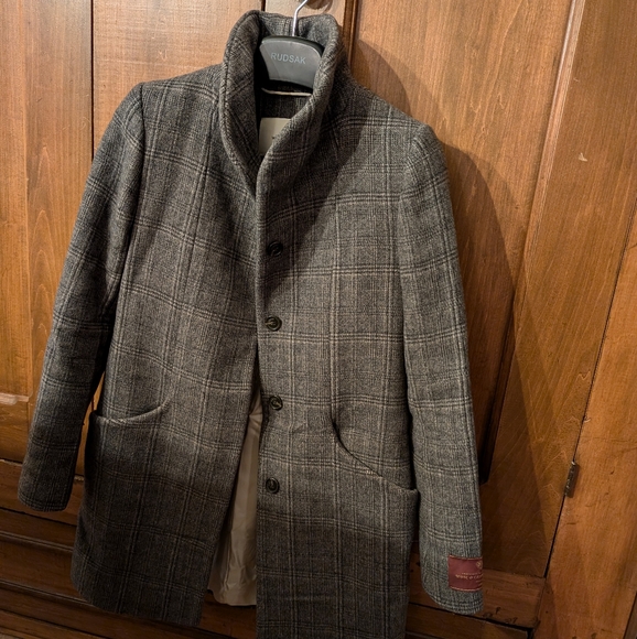 Aritzia - Wilfred The Cocoon Coat Wool Cashmere (XS) - Picture 3 of 10